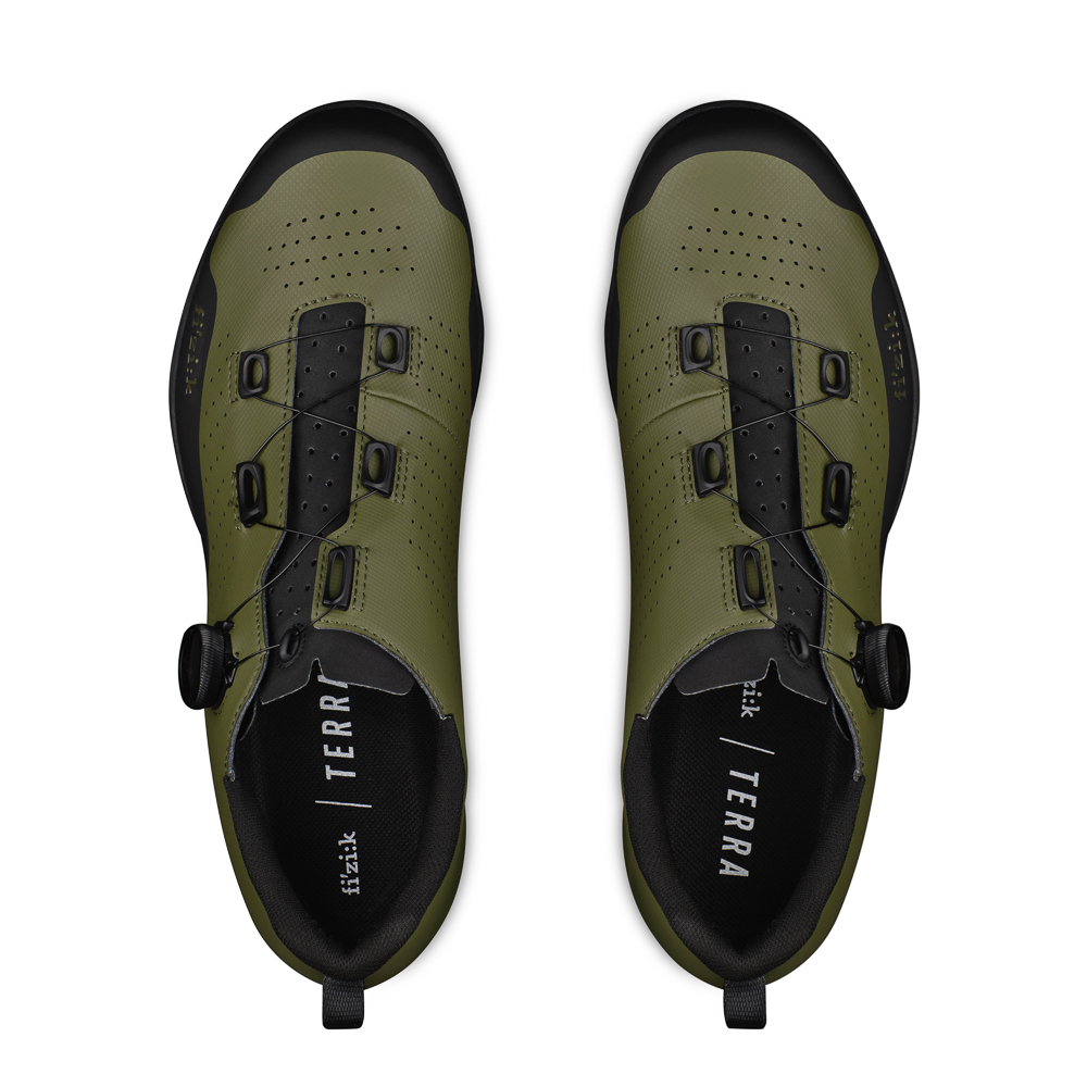 Превью Велообувь Велоботинки для кросс-кантри FIZIK Atlas Army/Black