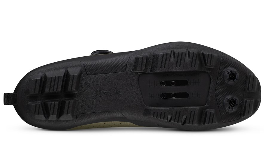 Превью Велообувь Велоботинки для кросс-кантри FIZIK Atlas Army/Black