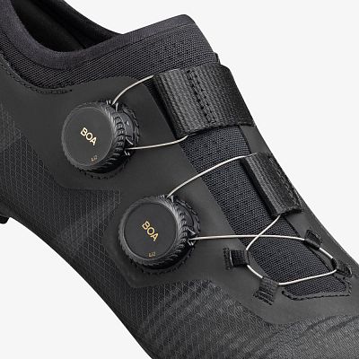 Превью  Велотуфли шоссейные FIZIK Vega Carbon Black/Black