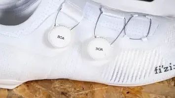 Поступление велотуфель FIZIK 2026