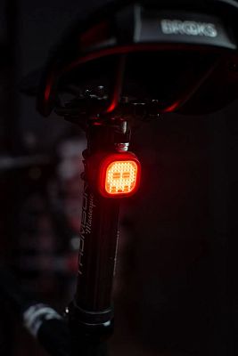 Превью  Велофонарь задний KNOG Blinder Mini Skull (12985)