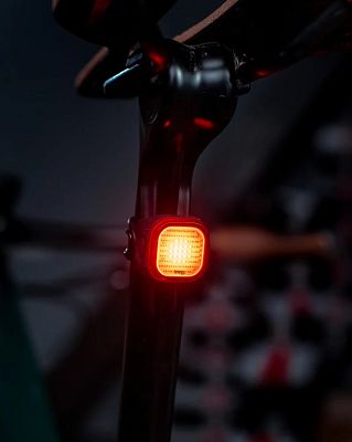 Превью  Велофонарь задний KNOG Blinder Mini Square (12984)