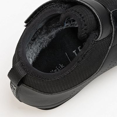 Превью  Велотуфли для кросс-кантри FIZIK Terra Artica GTX Black/Black