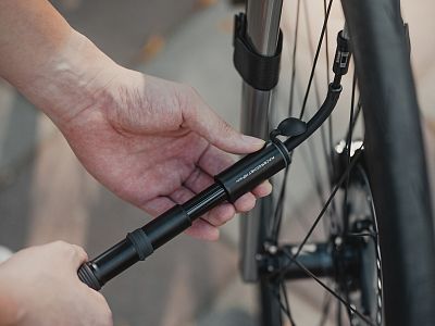Превью  Велонасос TOPEAK RaceRocket HP Mini для шин портативный 11 атм. (160 psi) Black (TRR-HPM1B)