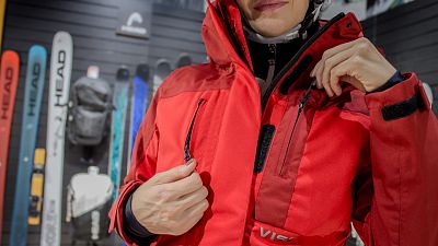 Превью Женская горнолыжная куртка Куртка горнолыжная VIST Crystal Stone Truered