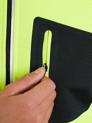 Превью Лыжная куртка Куртка лыжная FISCHER Softshell Warm Jr Черный/Лимонный