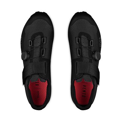 Превью  Велоботинки для кросс-кантри FIZIK Vento Ferox Carbon Black/Black