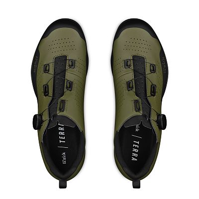 Превью Велообувь Велоботинки для кросс-кантри FIZIK Terra Atlas Army/Black